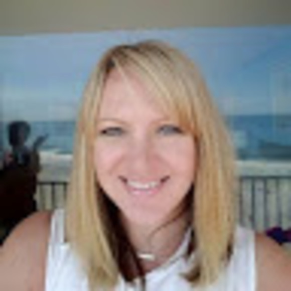 Meet your Posher, Jessica - Picture 1 of 1